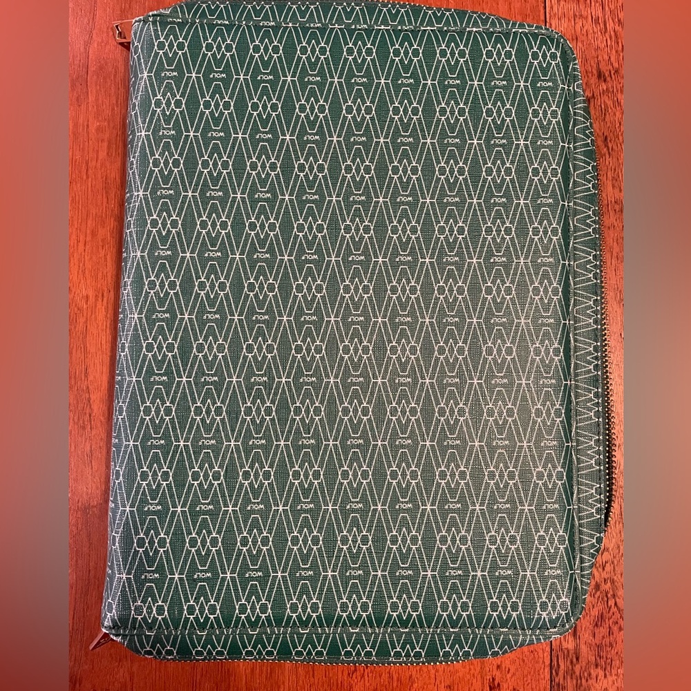 WOLF Green Leather Organizer/Ipad Case